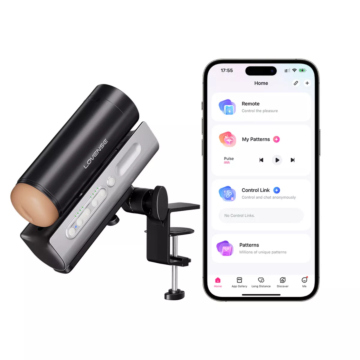 Lovense - Solace Pro Automatic Thrusting Masturbator Black