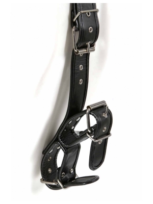 Black Leatherette Bondage Collar by Soiemio
