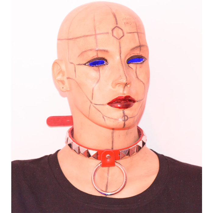 1 ROW PYRAMID AND LARGE RING LEATHER CHOCKER - Red